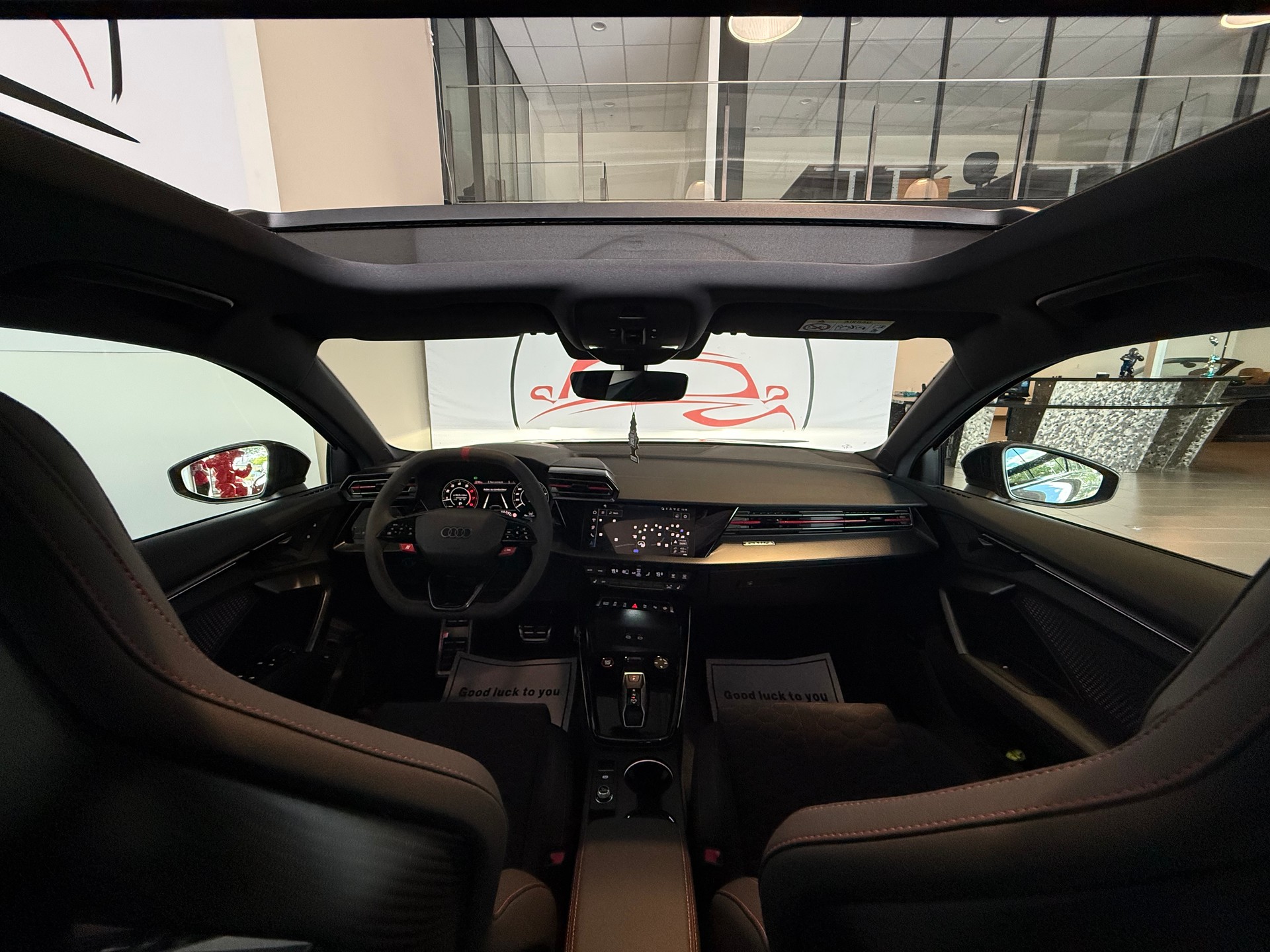 AUDI RS3 Sportback 2.5 TSI quattro S-tronic-image-21