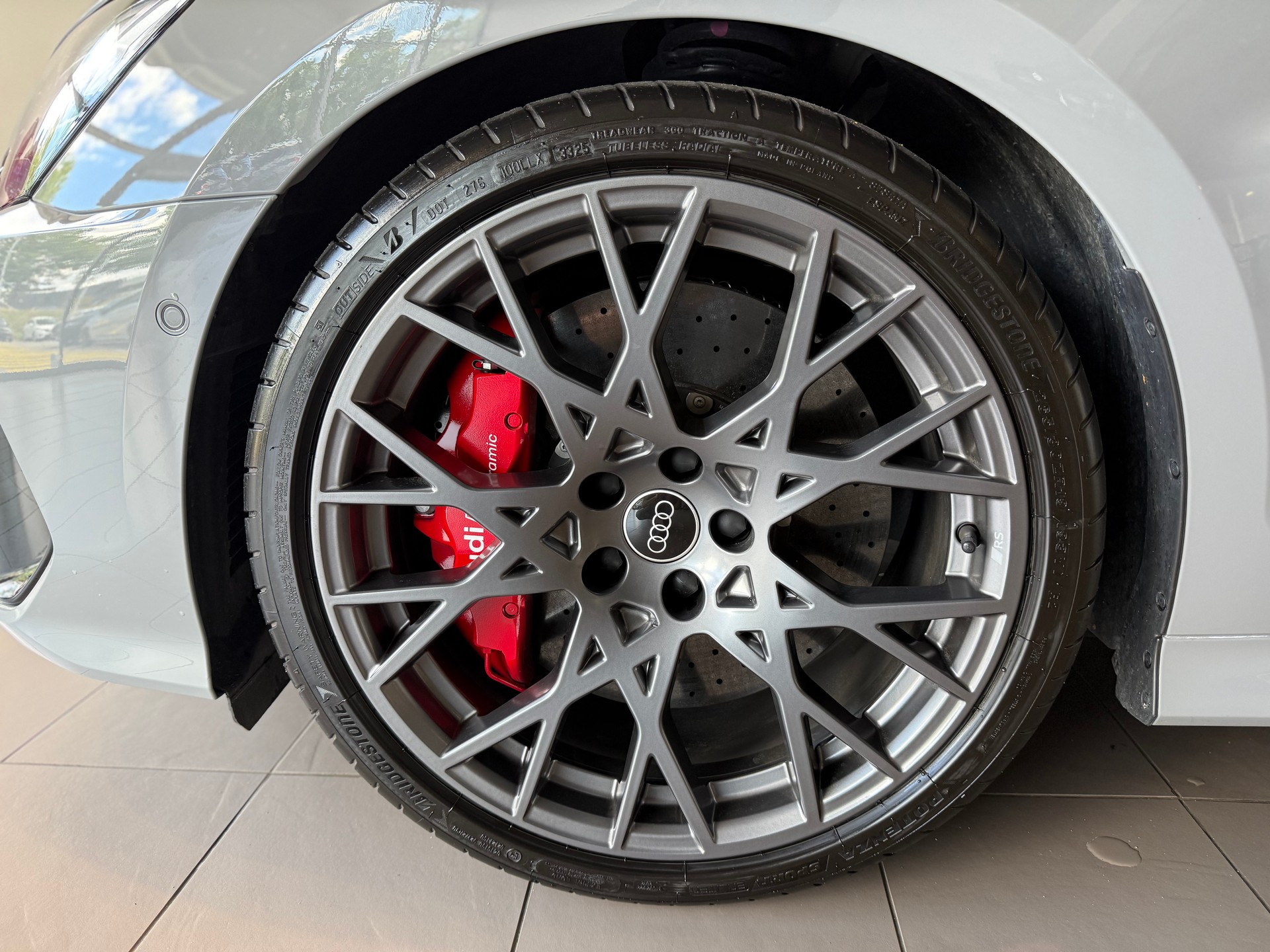 AUDI RS3 Sportback 2.5 TSI quattro S-tronic-image-11