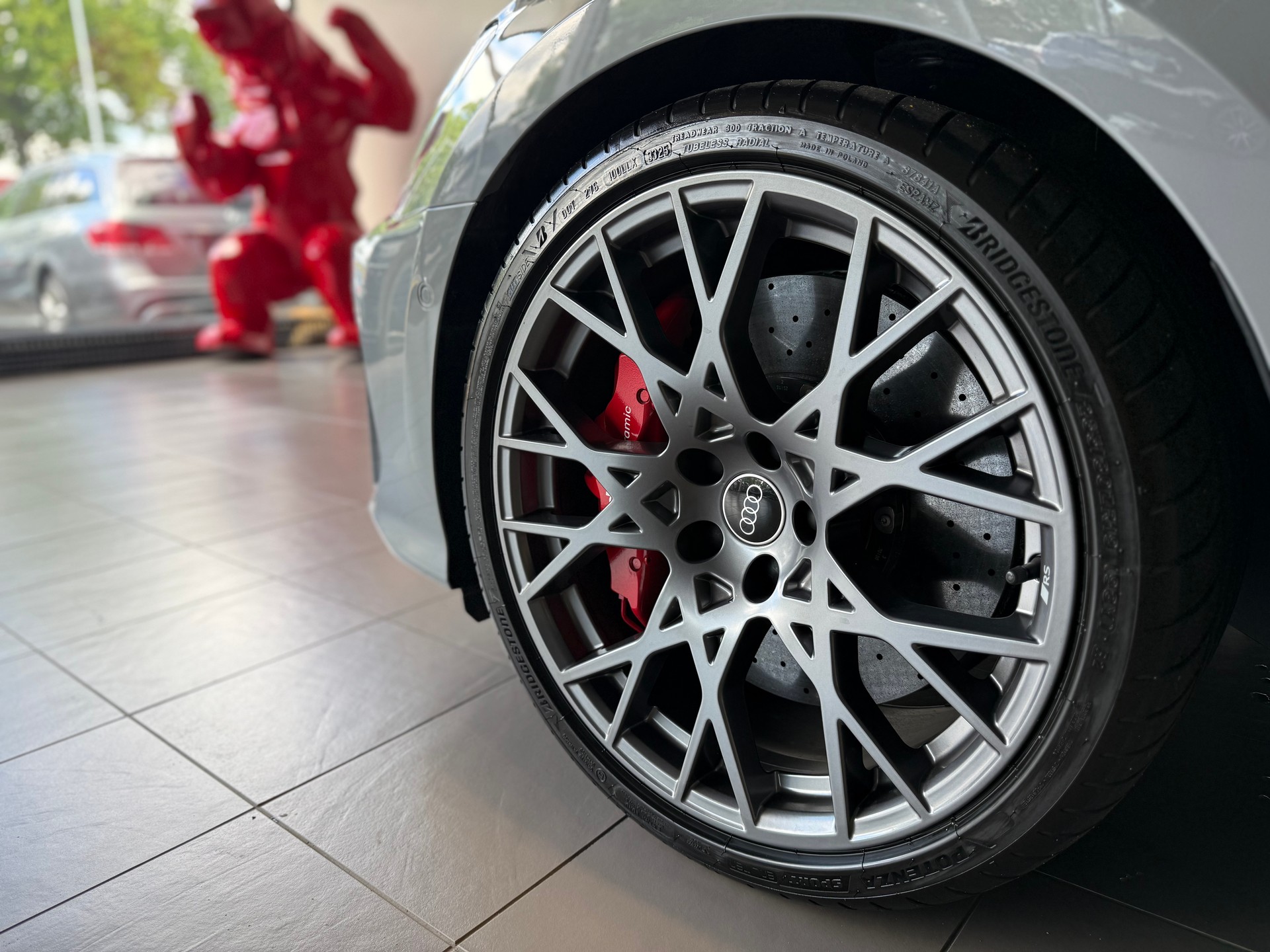 AUDI RS3 Sportback 2.5 TSI quattro S-tronic-image-12