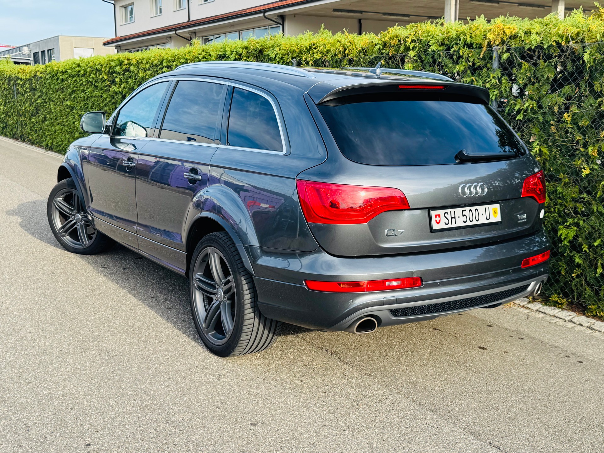 AUDI Q7 3.0 TDI Quattro Tiptronic 3x S-Line-image-4