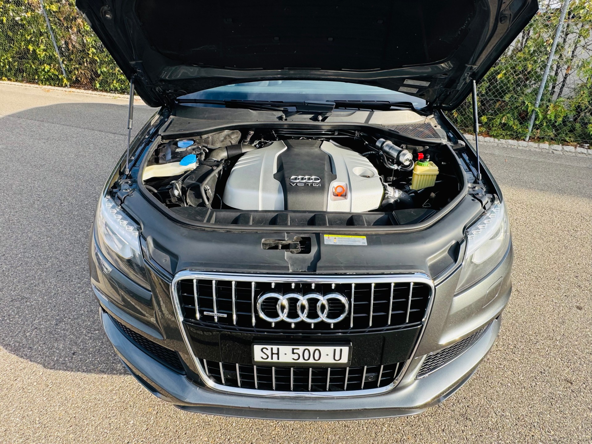 AUDI Q7 3.0 TDI Quattro Tiptronic 3x S-Line-image-15