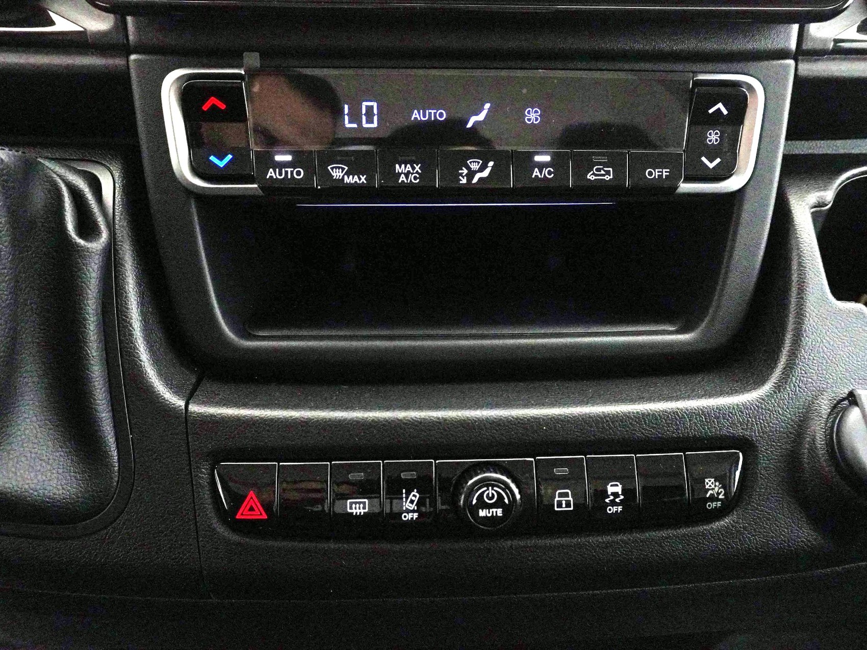 CITROEN Jumper Kaw. 35+ L2H2 2.2 BlueHDi 180 S/S-image-14