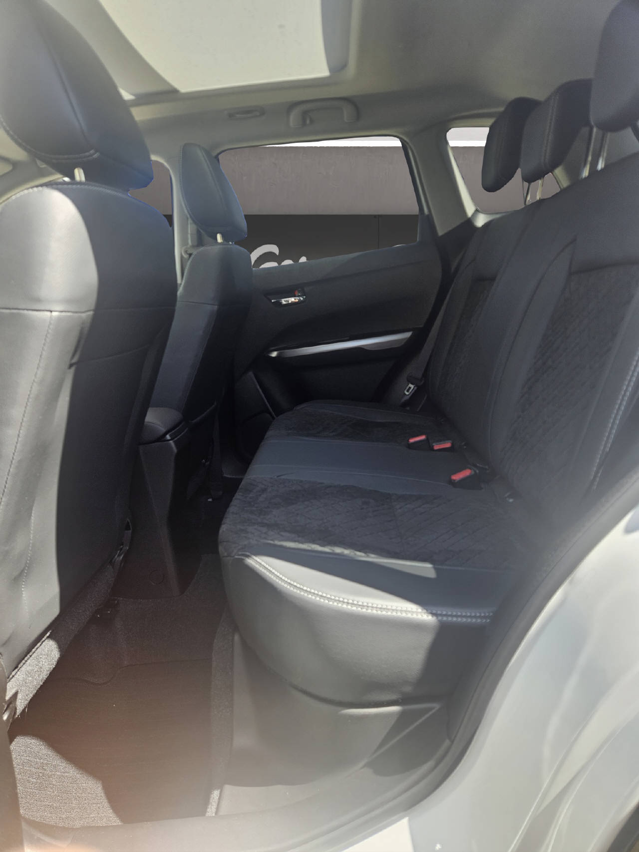 SUZUKI Vitara 1.4 T Compact Top Hybrid 4x4-image-4