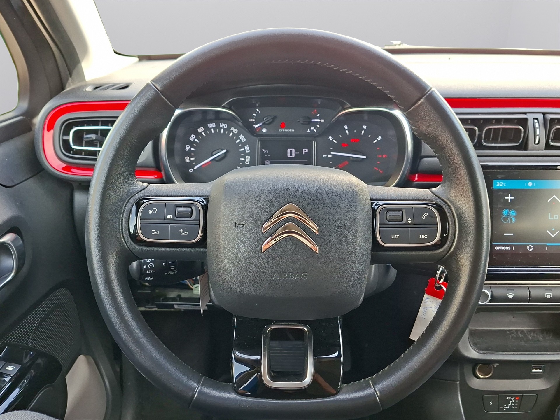 CITROEN C3 Aircross 1.5 BlueHD Shine EAT-image-9