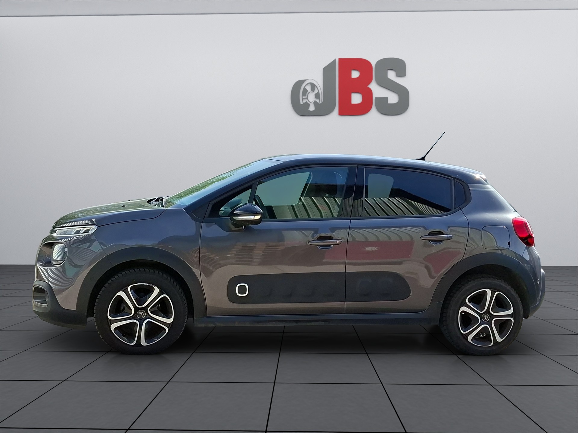 CITROEN C3 Aircross 1.5 BlueHD Shine EAT-image-2