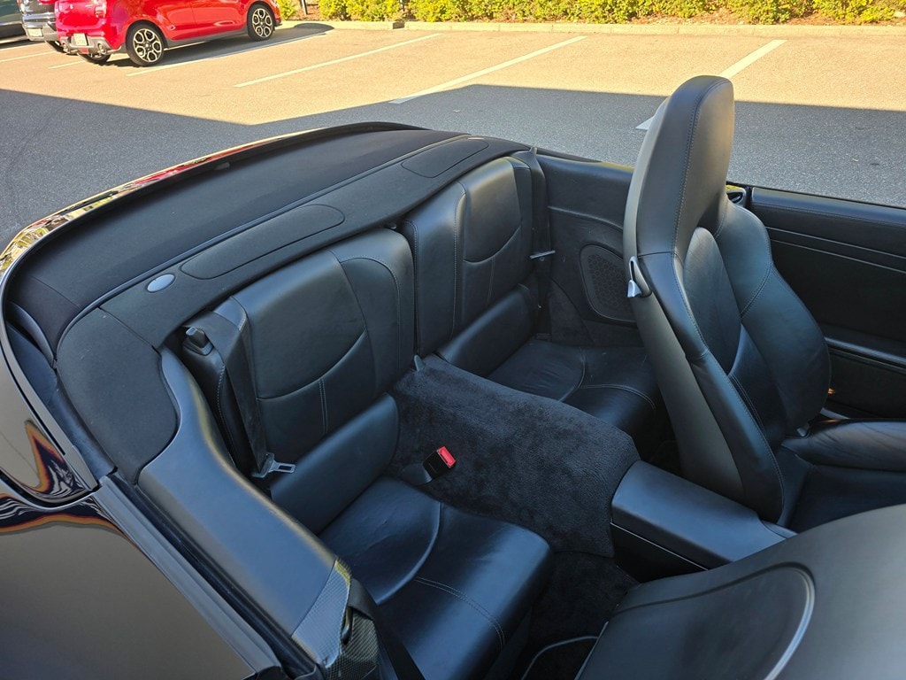 PORSCHE 911 Cabriolet 3.8 Carrera 4S-image-18