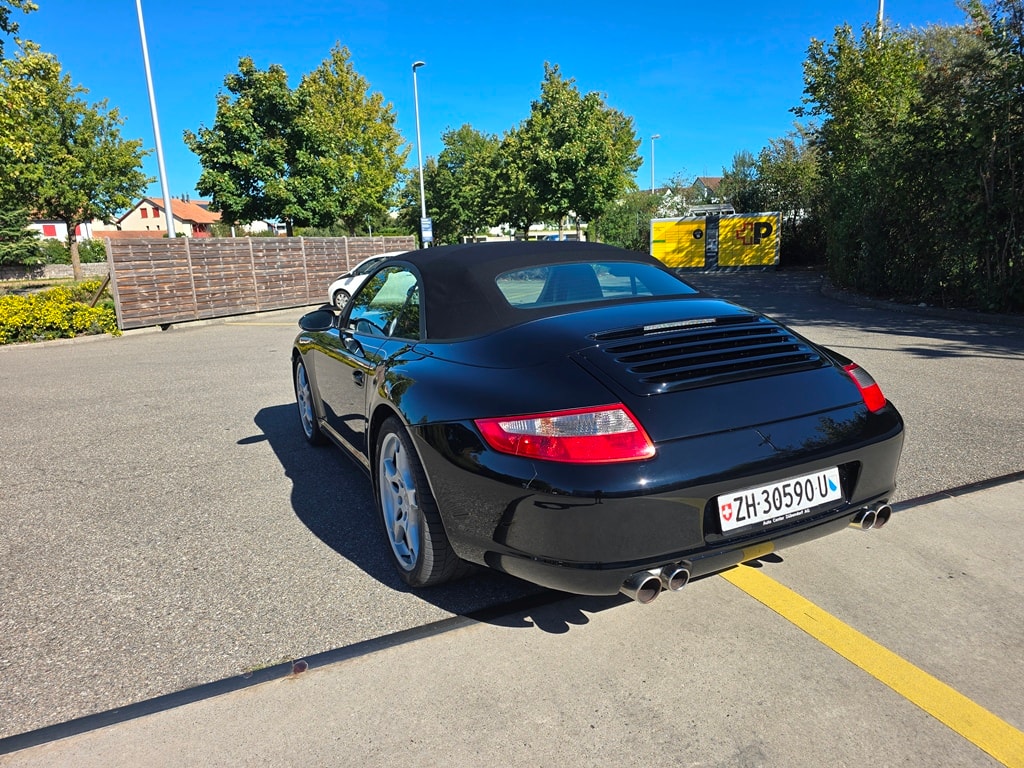 PORSCHE 911 Cabriolet 3.8 Carrera 4S-image-5
