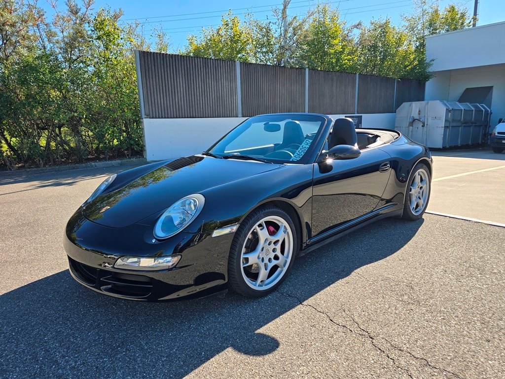 PORSCHE 911 Cabriolet 3.8 Carrera 4S-image-12