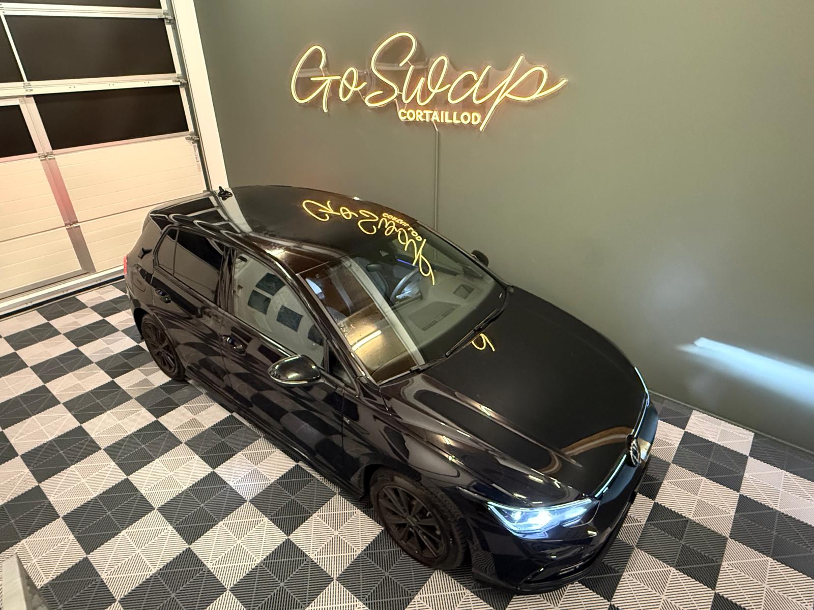 VW Golf 1.5 eTSI mHEV ACT R-Line 75 Edition DSG-image-6