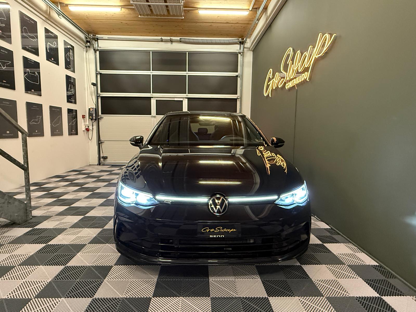 VW Golf 1.5 eTSI mHEV ACT R-Line 75 Edition DSG-image-8