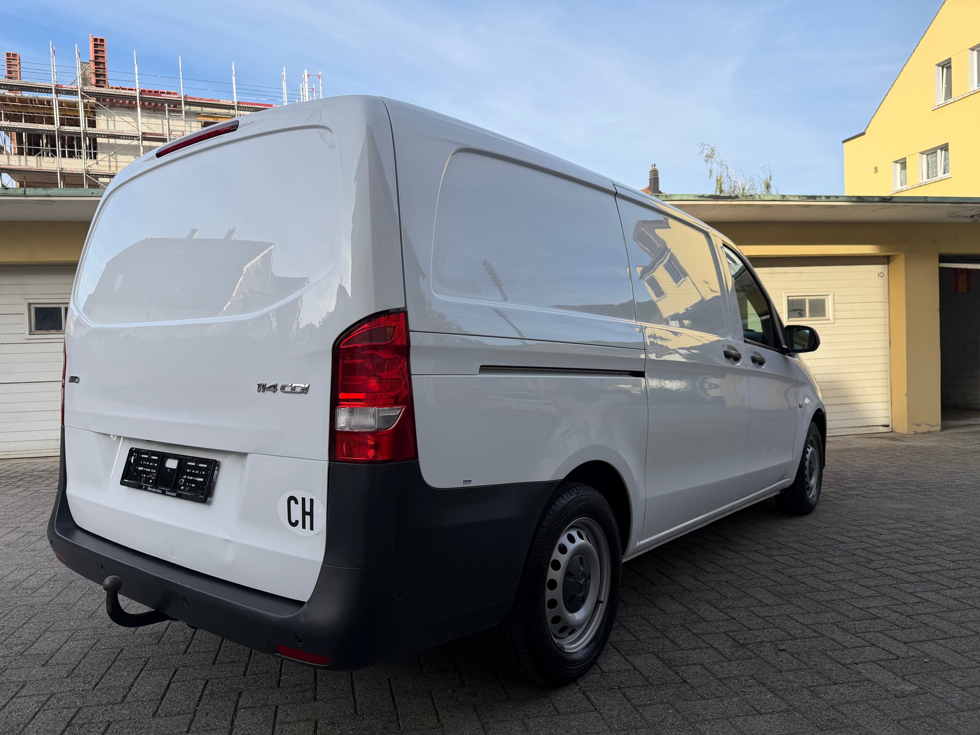 MERCEDES-BENZ Lieferwagen-image-1