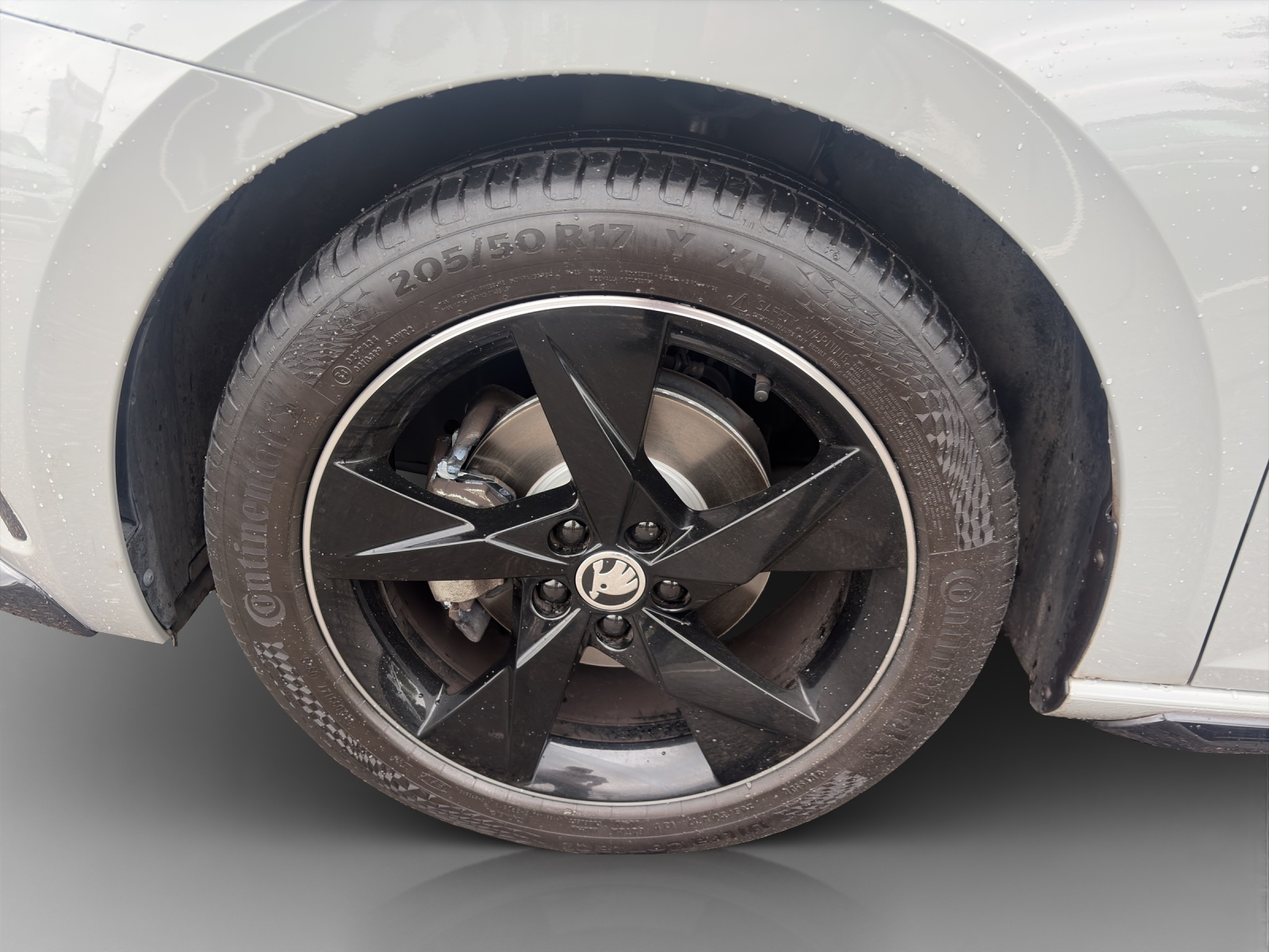 SKODA Scala 1.0 TSI Monte Carlo DSG-image-13