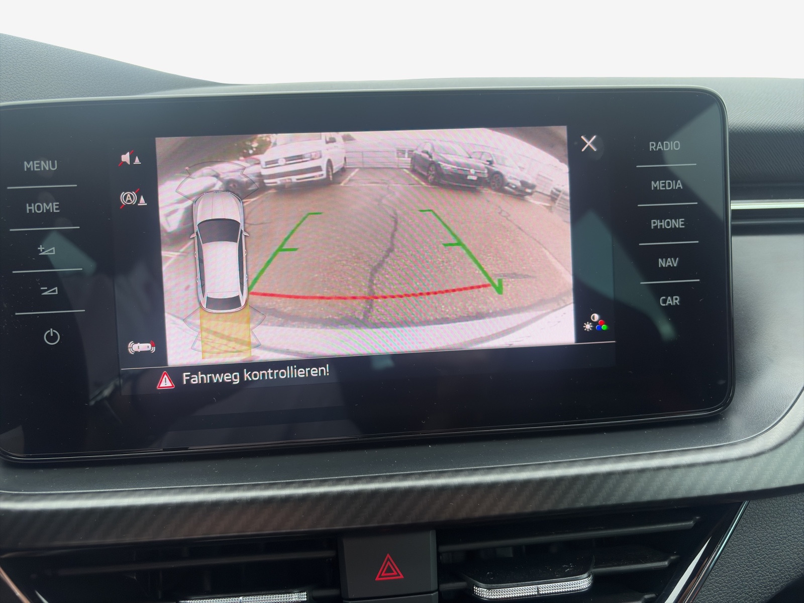 SKODA Scala 1.0 TSI Monte Carlo DSG-image-15