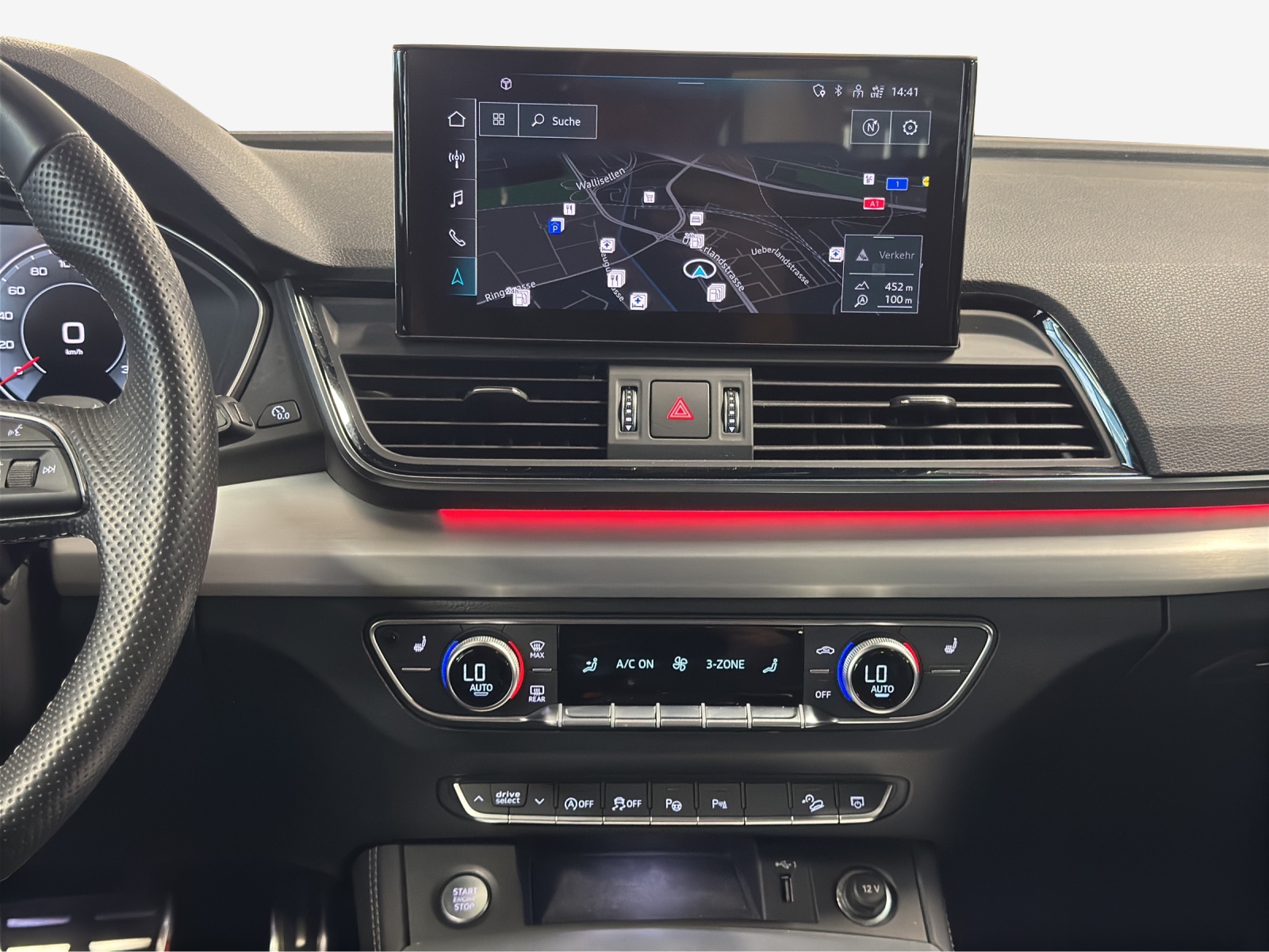 AUDI Q5 Sportback 40 TDI Blackedition quattro S-tronic-image-10