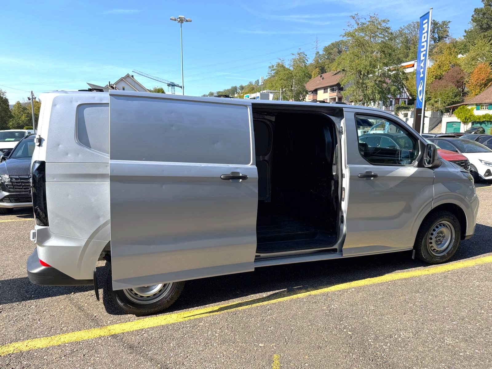 FORD Transit Cust 320 L2 Trend-image-8