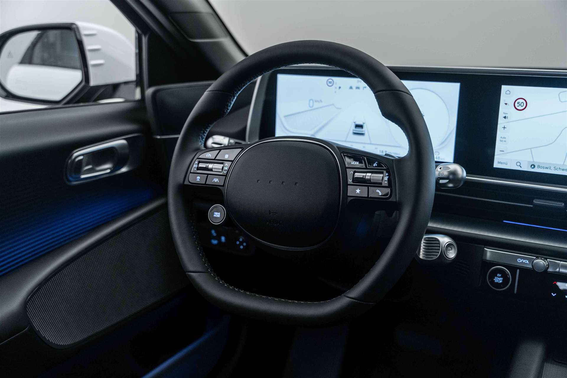 HYUNDAI Ioniq 6 77kWh Plus Line 325PS 4WD Automat-image-9