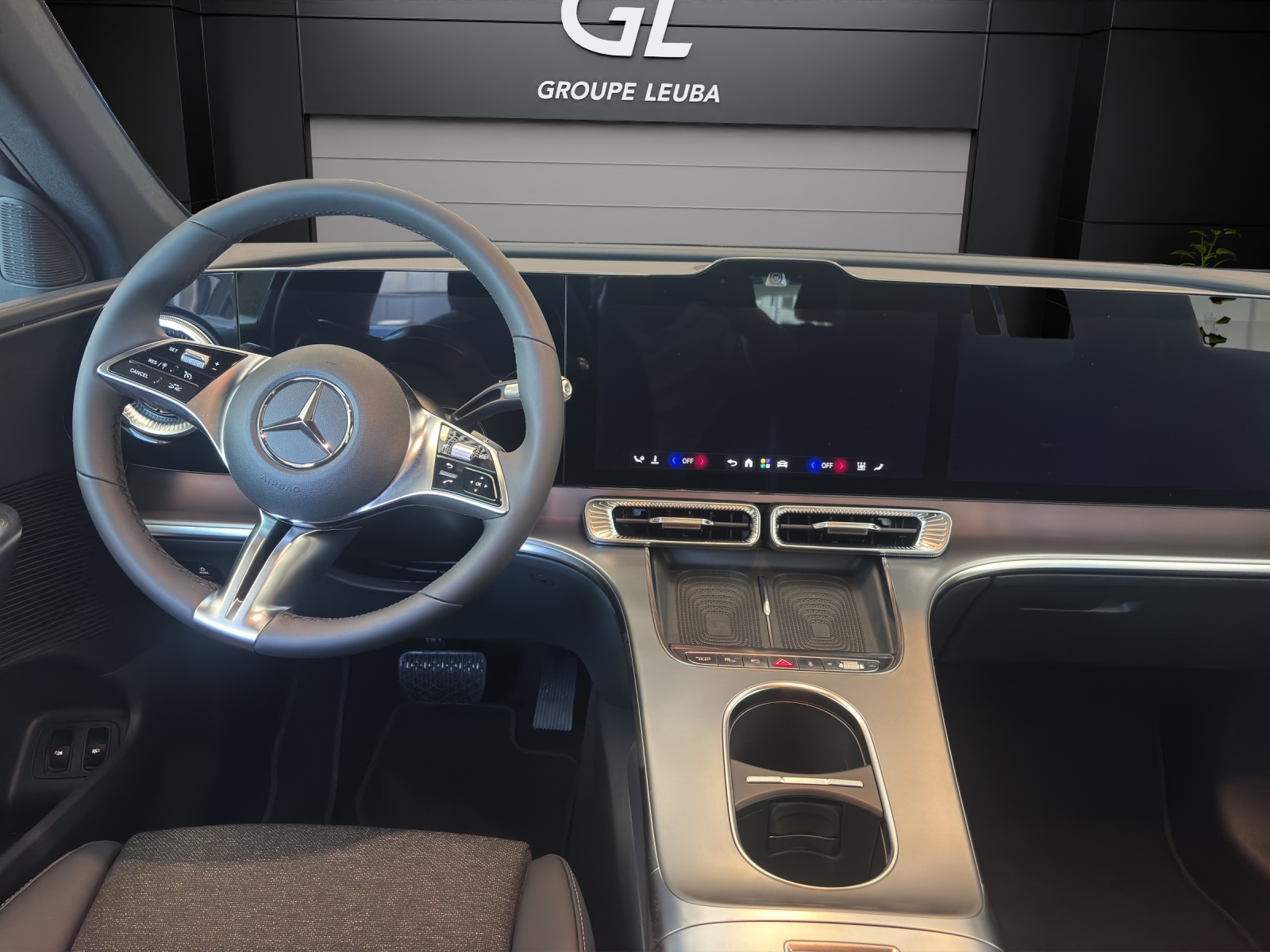 Image MERCEDES-BENZ GLC-400 GLC 400 4MATIC 94 kWh EQ