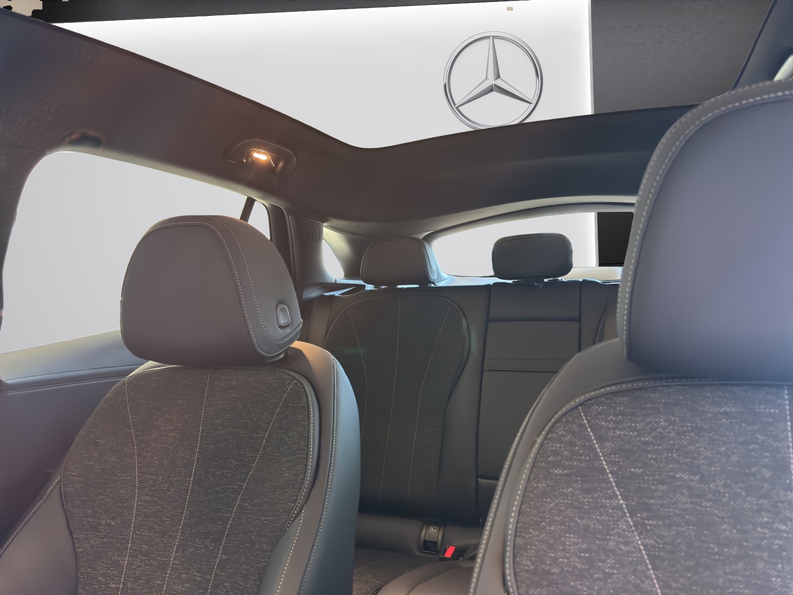 Image MERCEDES-BENZ GLC-400 GLC 400 4MATIC 94 kWh EQ