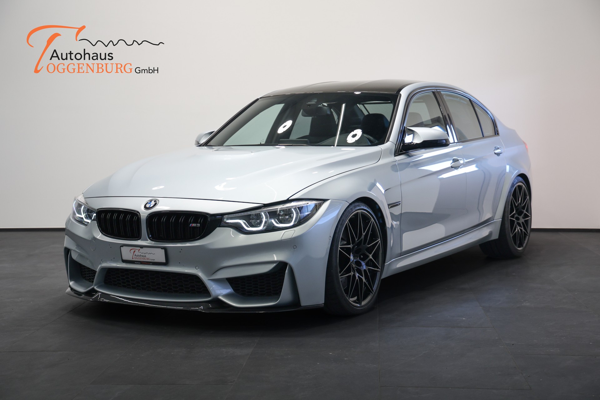 BMW M3 Competition Drivelogic *Individual Silverstone Metallic*Tiefergelegt*-image-1