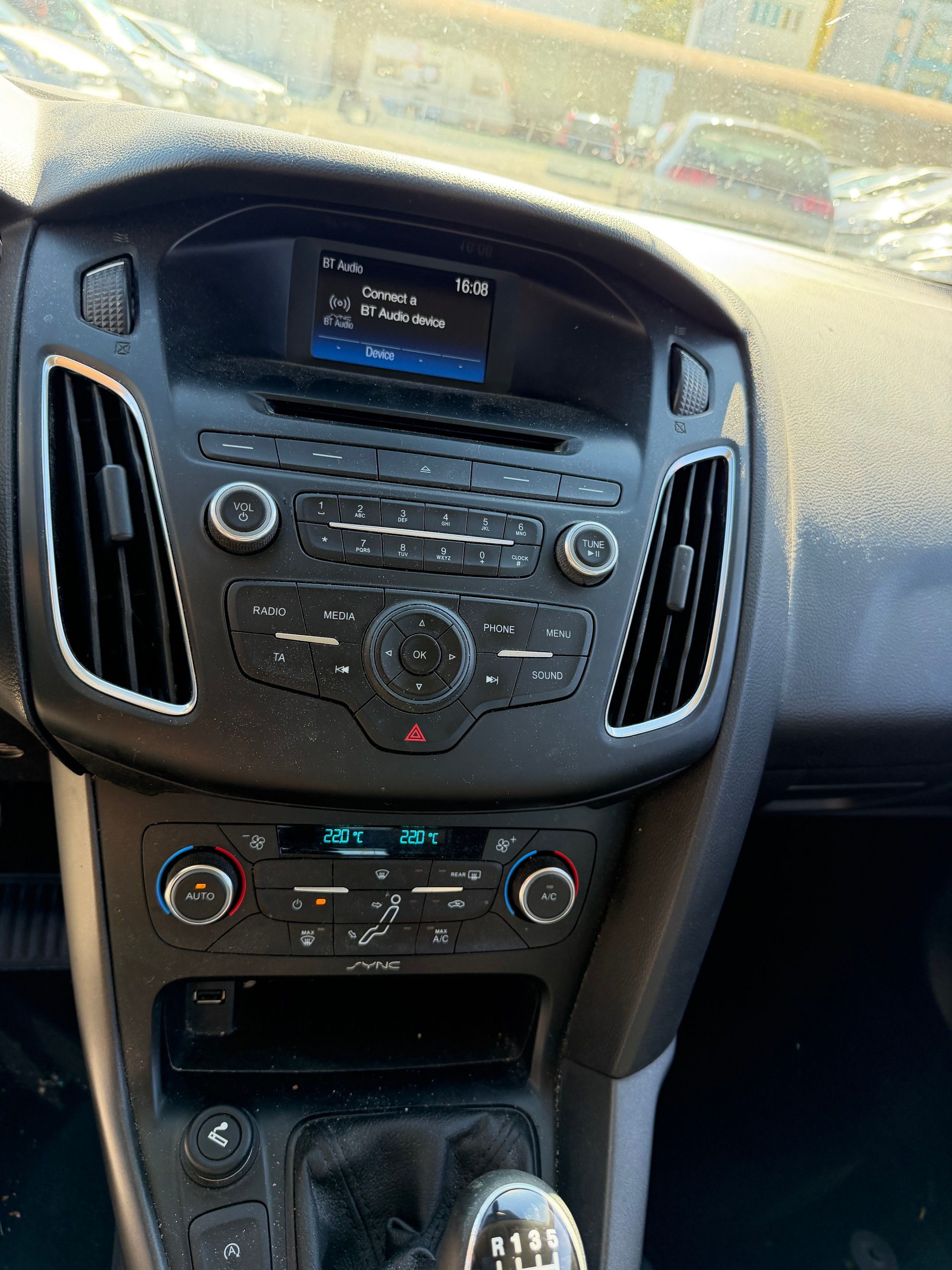 FORD Focus 1.0 SCTi Trend-image-10