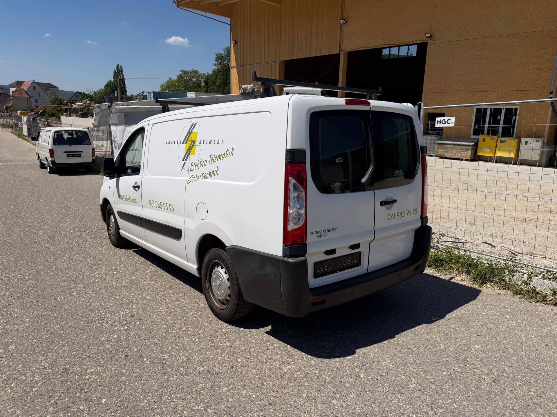 PEUGEOT Expert 2.0 HDi 227 L1H1-image-1