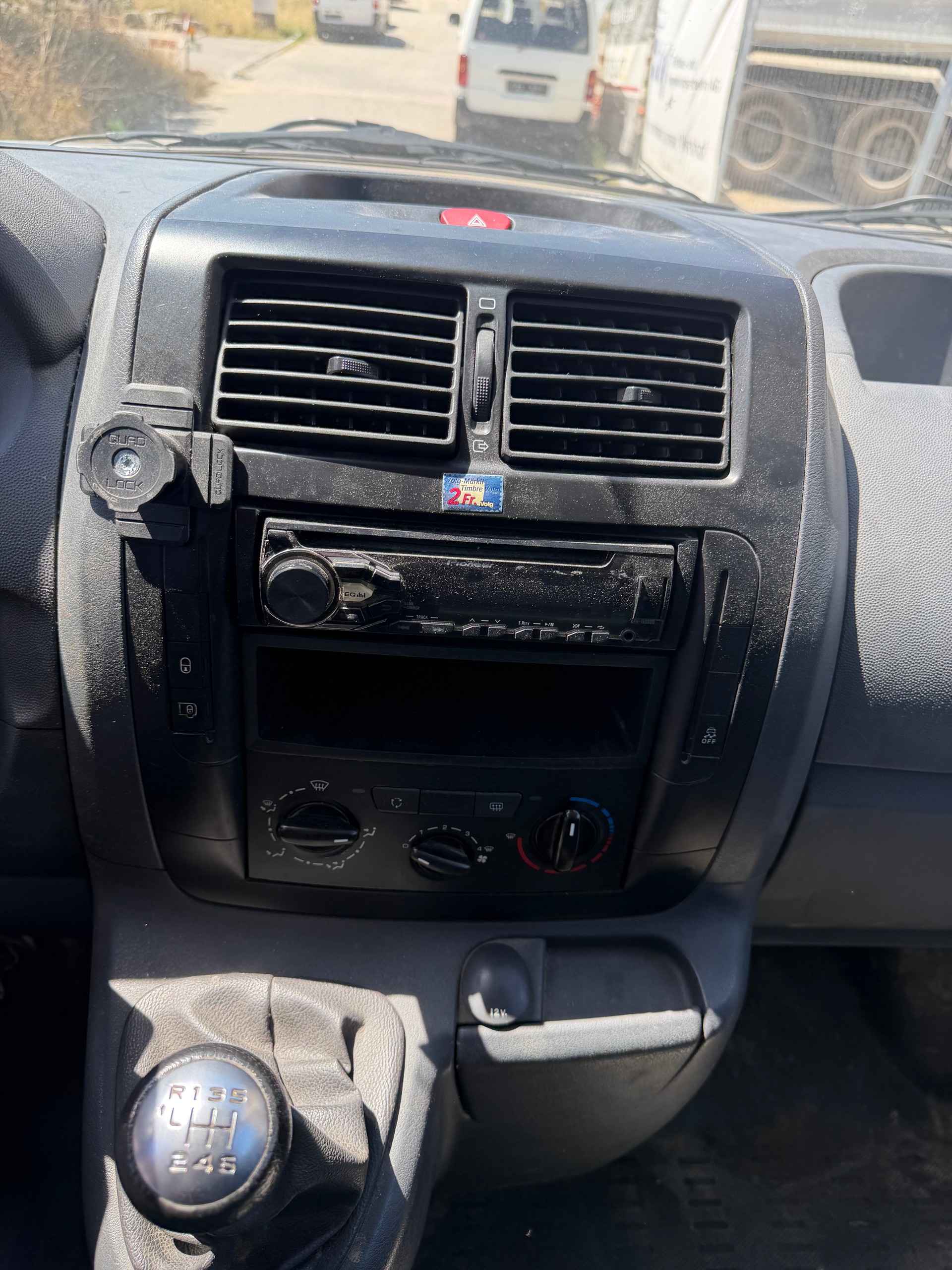 PEUGEOT Expert 2.0 HDi 227 L1H1-image-5