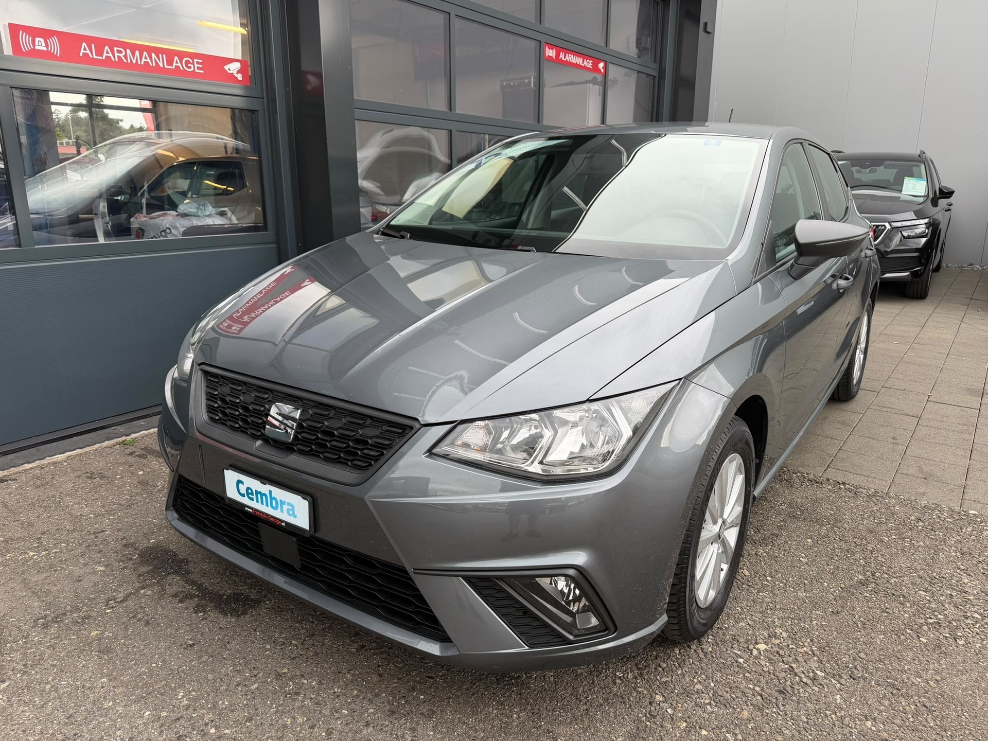 SEAT Ibiza 1.0 EcoTSI Sol-image-1