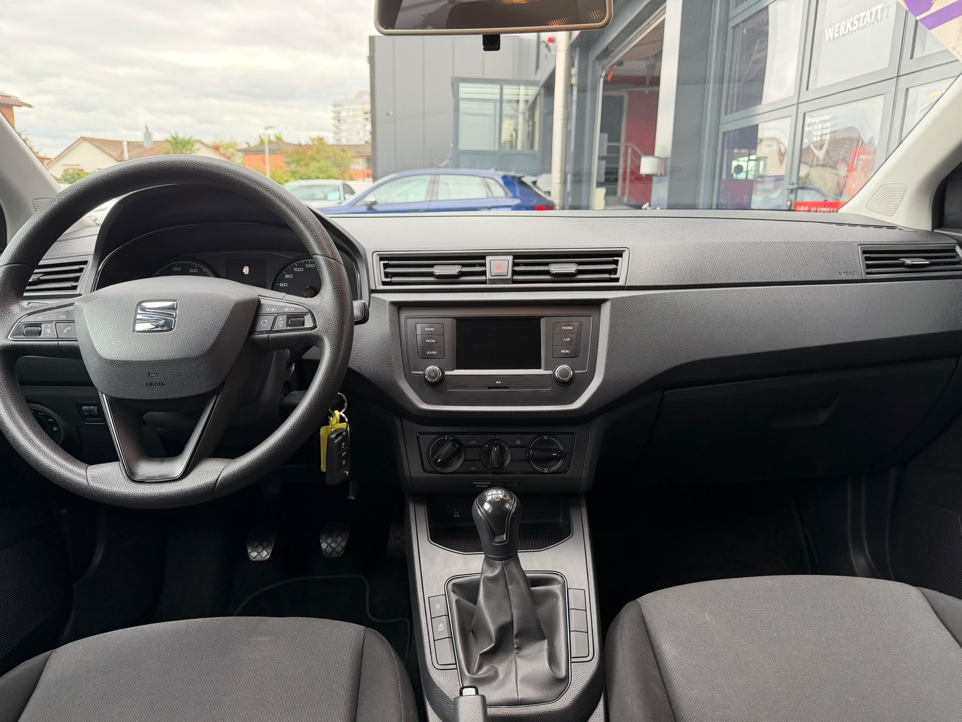 SEAT Ibiza 1.0 EcoTSI Sol-image-10