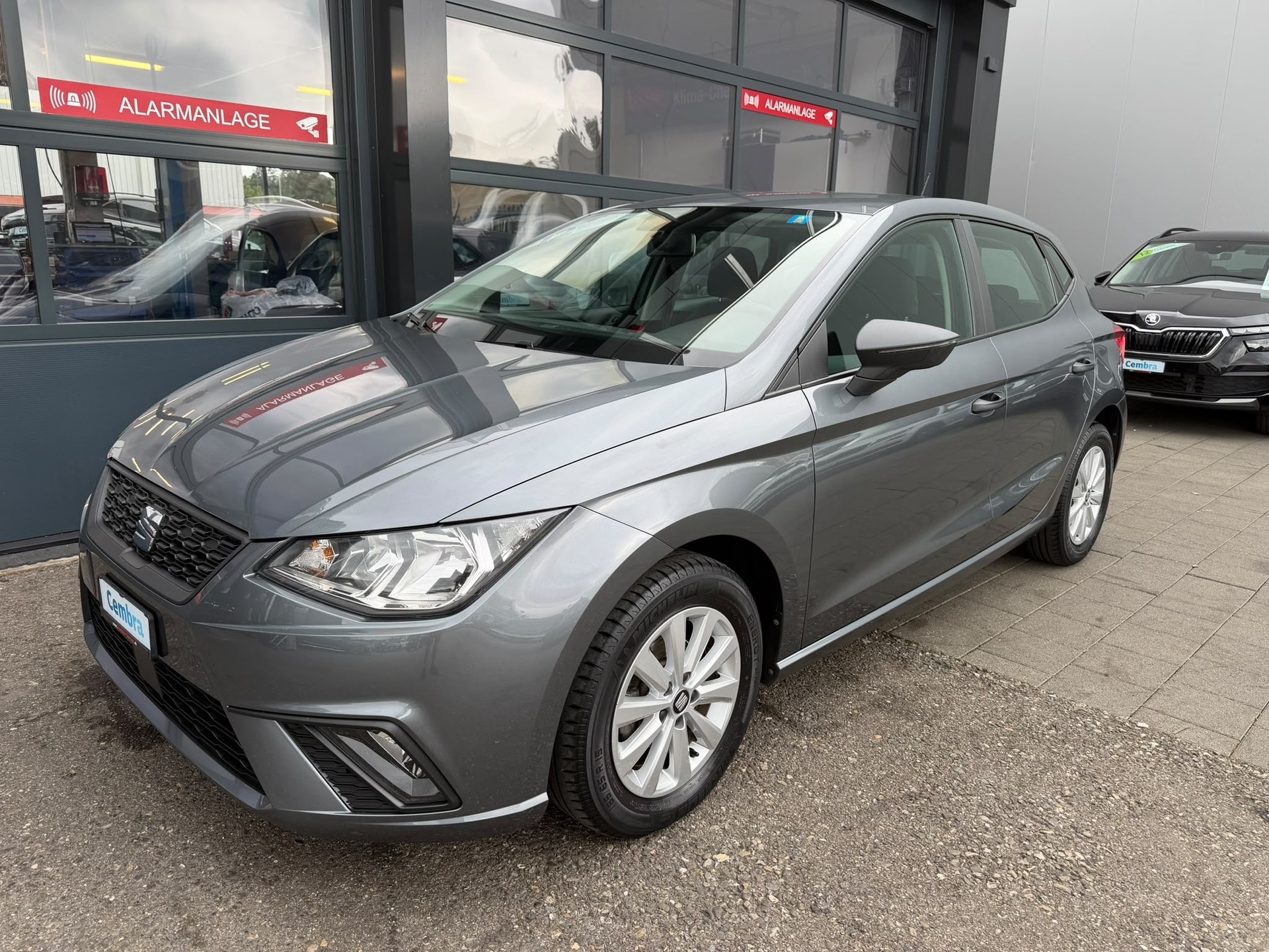 SEAT Ibiza 1.0 EcoTSI Sol-image-0