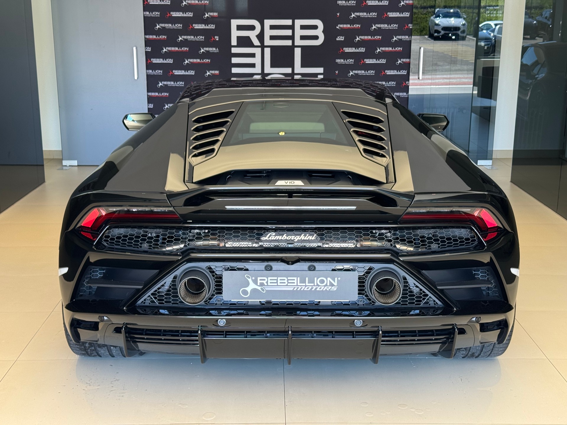 LAMBORGHINI Huracan EVO Coupé DCT-image-3