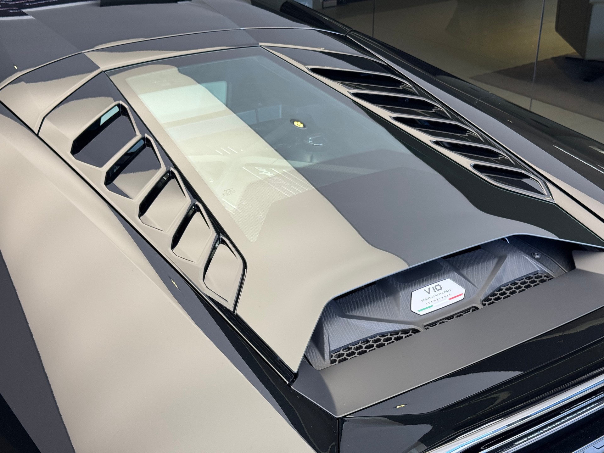 LAMBORGHINI Huracan EVO Coupé DCT-image-8