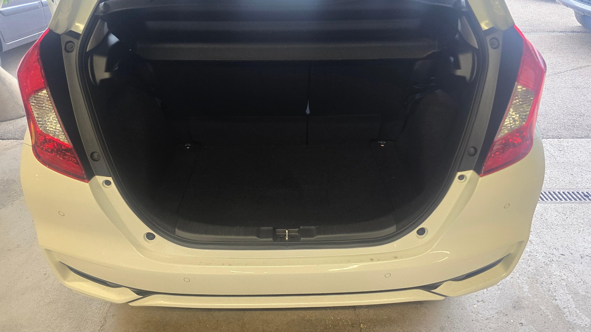 HONDA Jazz 1.3i Comfort-image-14