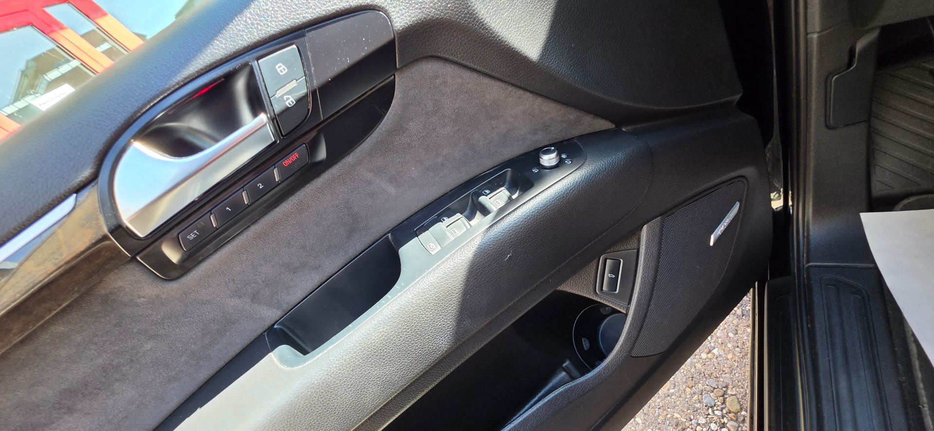 AUDI Q7 3.0 TDI quattro tiptronic-image-17