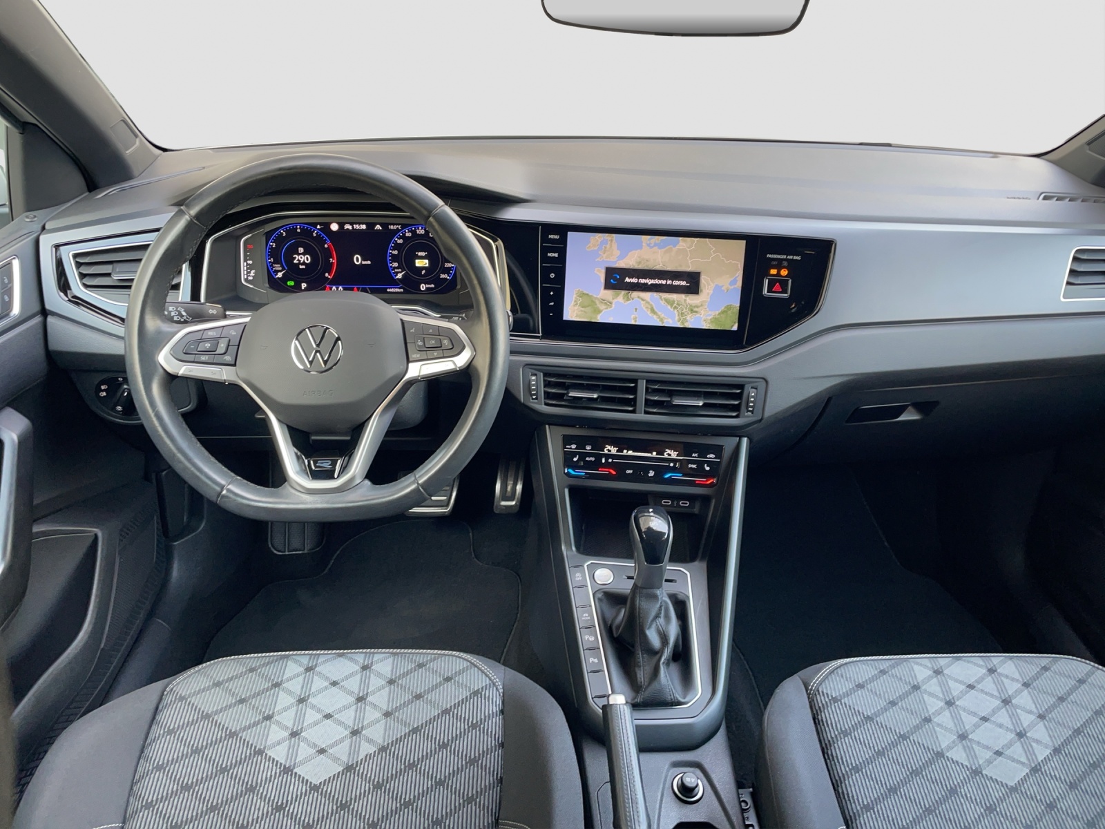 VW Polo 1.0 TSI R-Line DSG-image-8