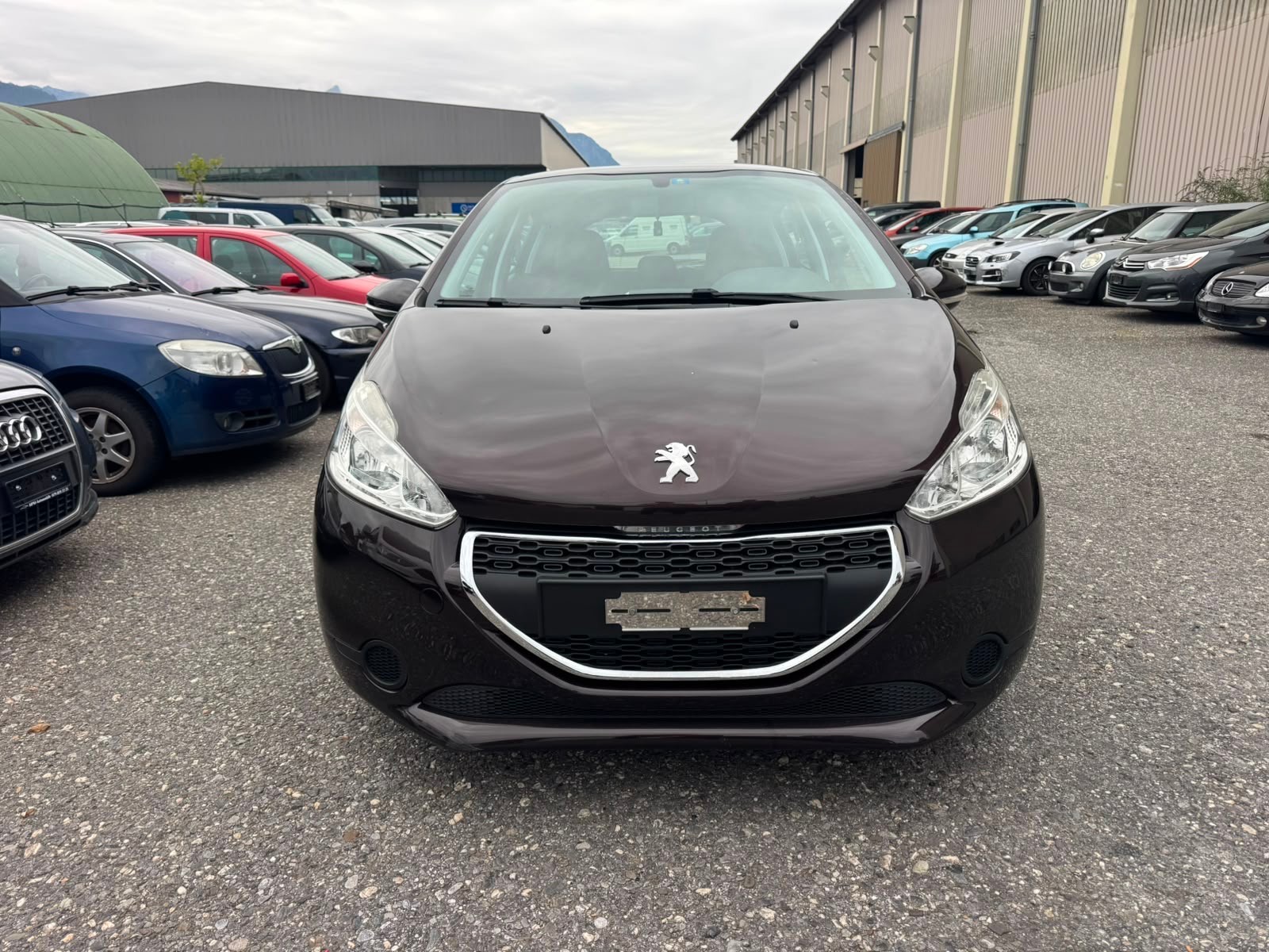 PEUGEOT 208 1.6 e-HDI Active-image-0