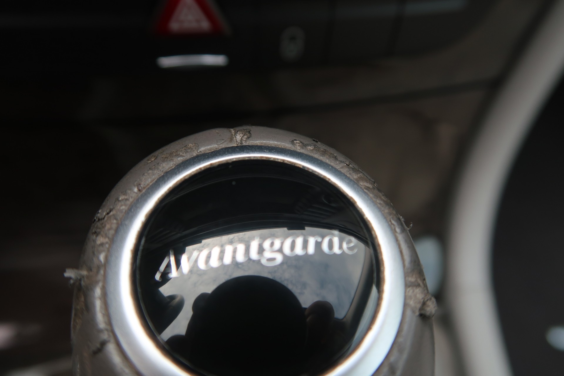MERCEDES-BENZ E 350 Avantgarde 4Matic Automatic-image-12