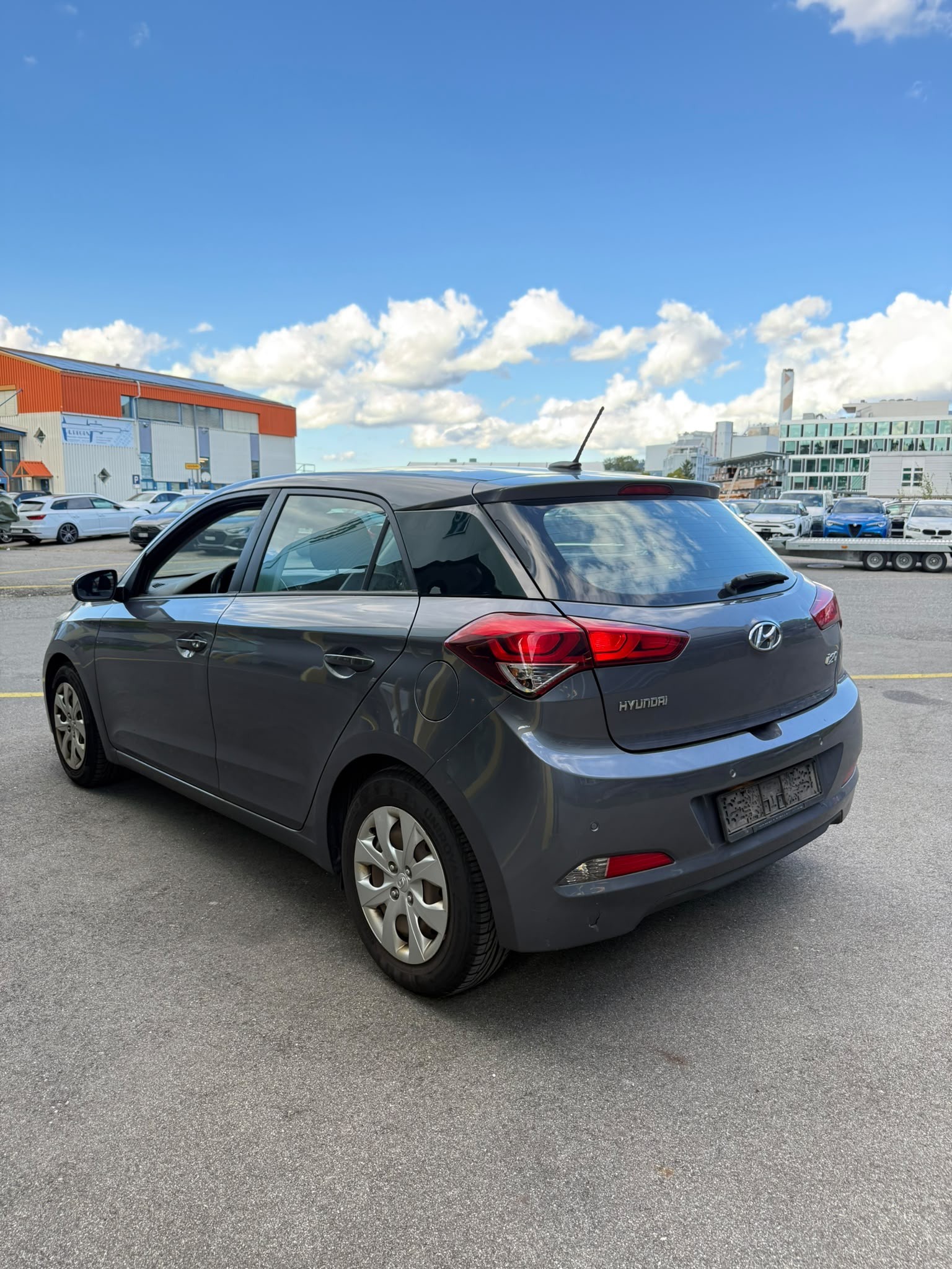 HYUNDAI i20 1.0 T-GDi Amplia-image-4