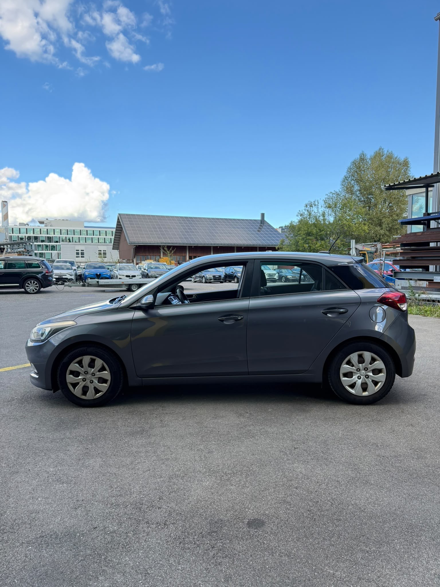 HYUNDAI i20 1.0 T-GDi Amplia-image-3