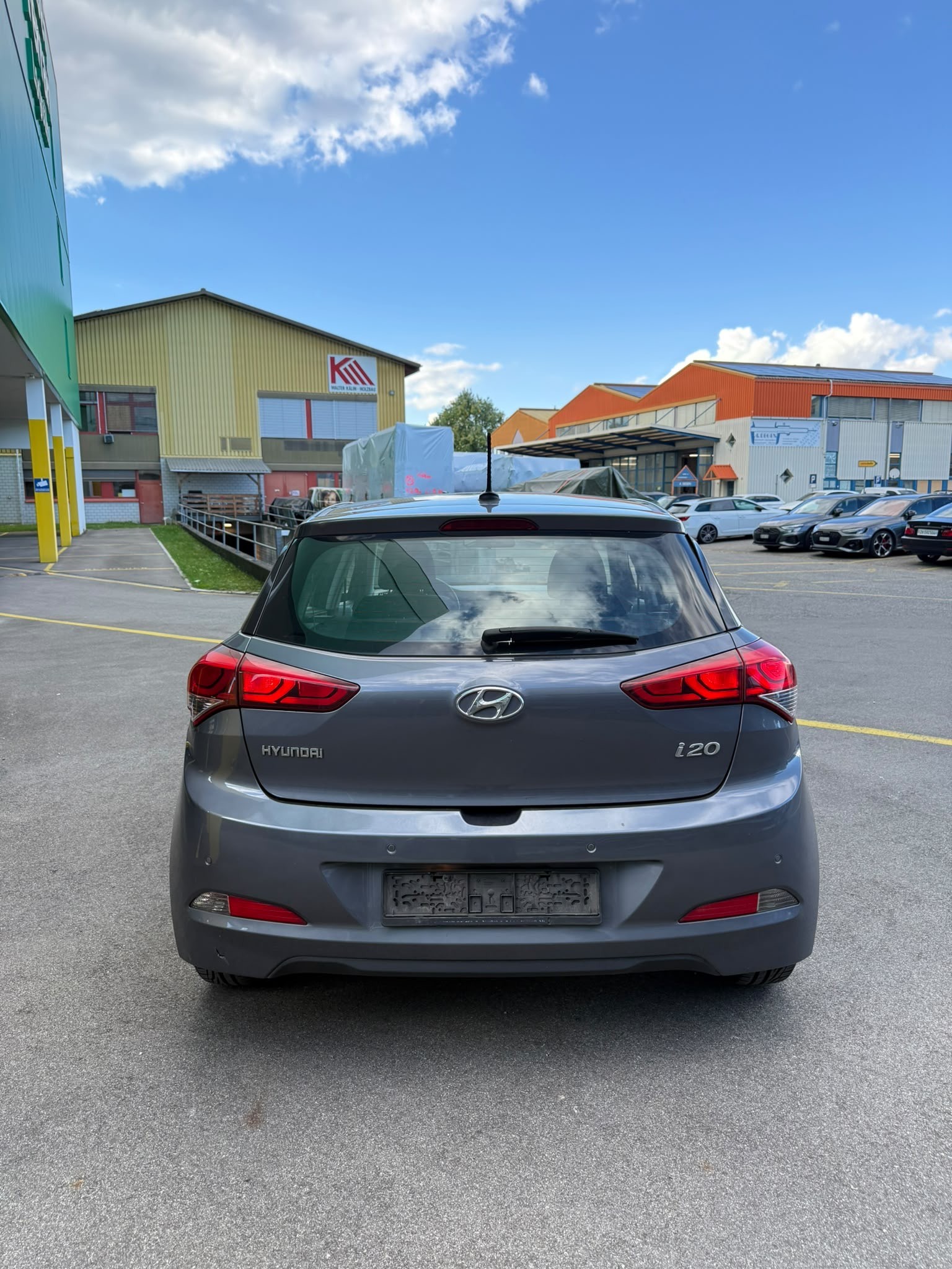 HYUNDAI i20 1.0 T-GDi Amplia-image-5