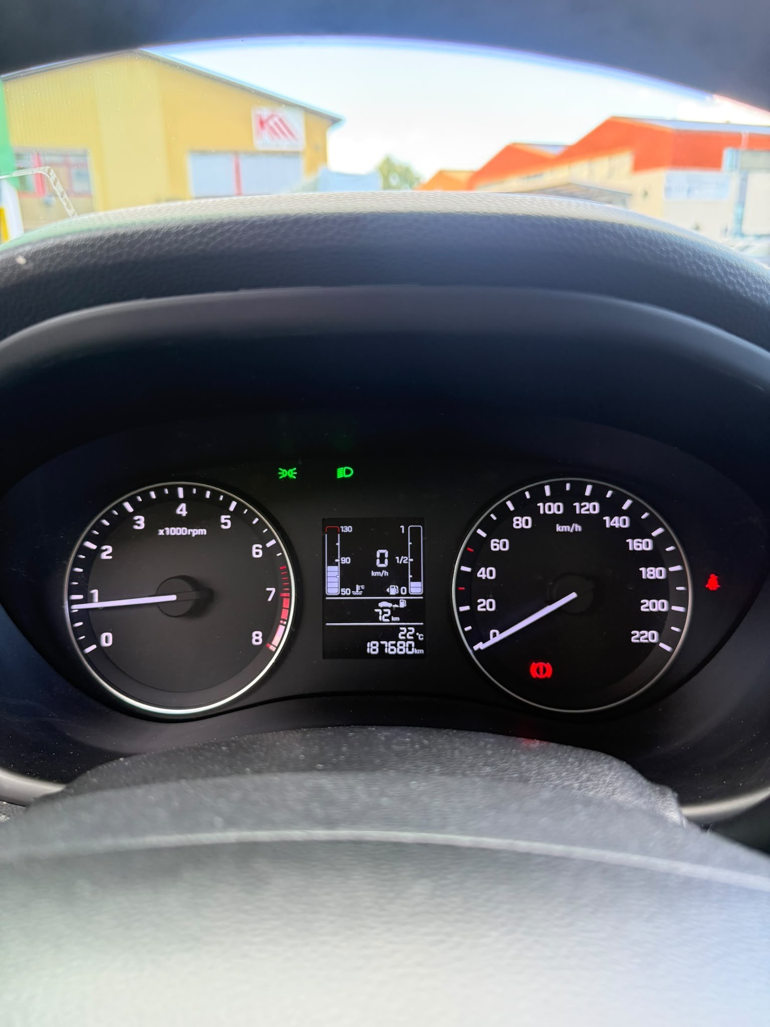 HYUNDAI i20 1.0 T-GDi Amplia-image-11