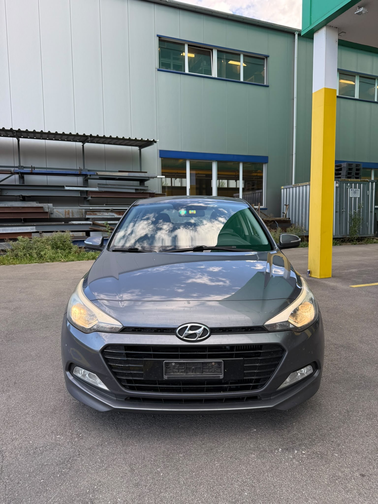 HYUNDAI i20 1.0 T-GDi Amplia-image-1