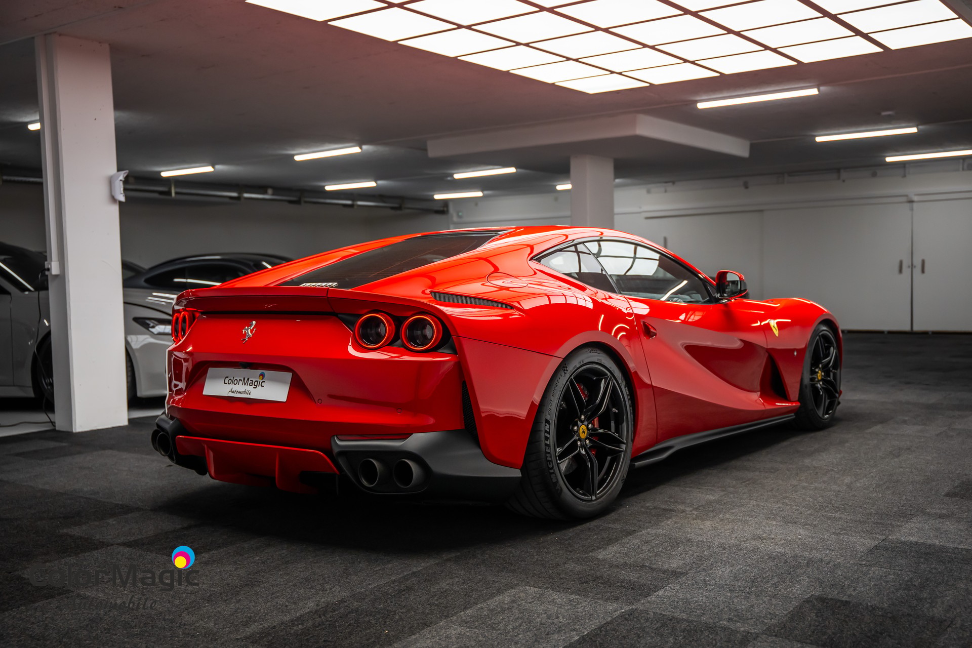 FERRARI * 812 SUPERFAST * ROSSO CORSA * CARBON RACING-SEATS *-image-5