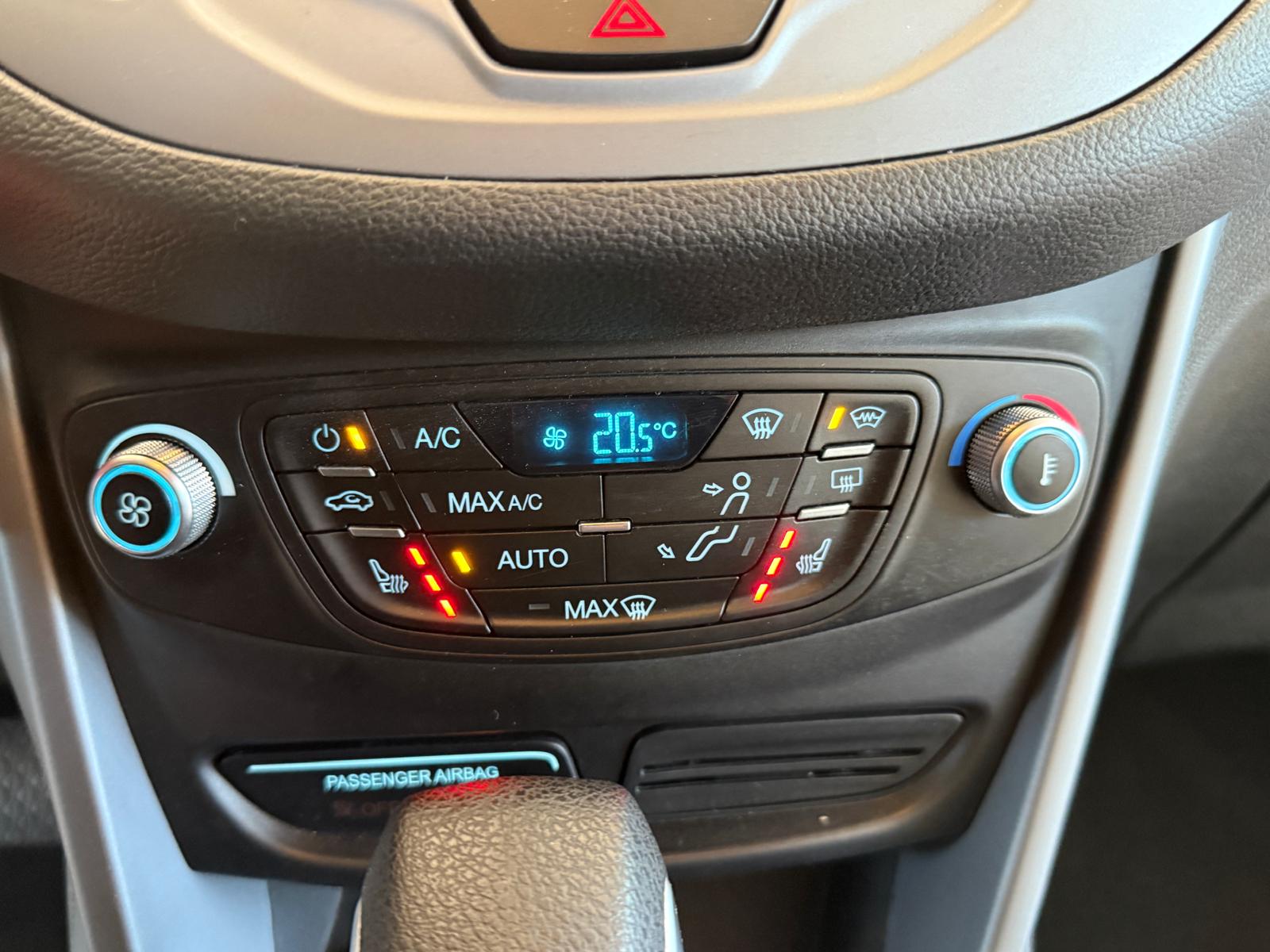 FORD B-Max 1.6 Ti-VCT Trend PowerShift-image-19