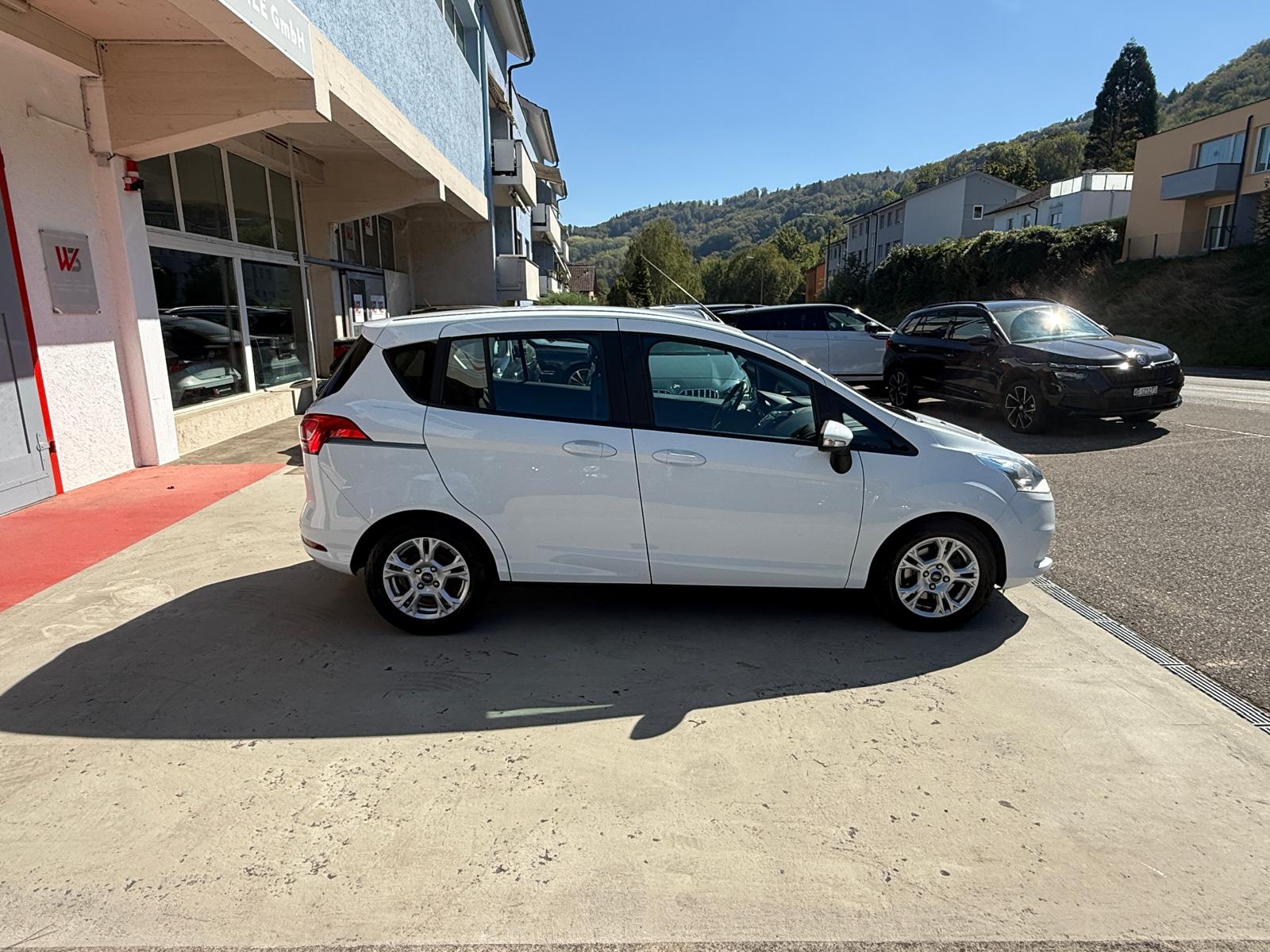 FORD B-Max 1.6 Ti-VCT Trend PowerShift-image-5