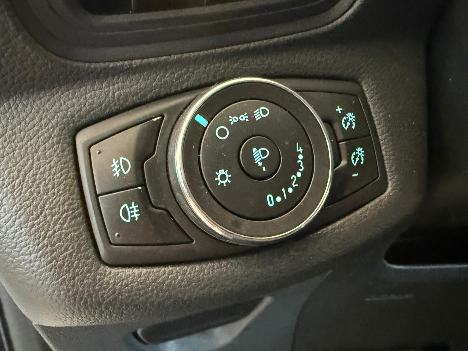 FORD B-Max 1.6 Ti-VCT Trend PowerShift-image-13