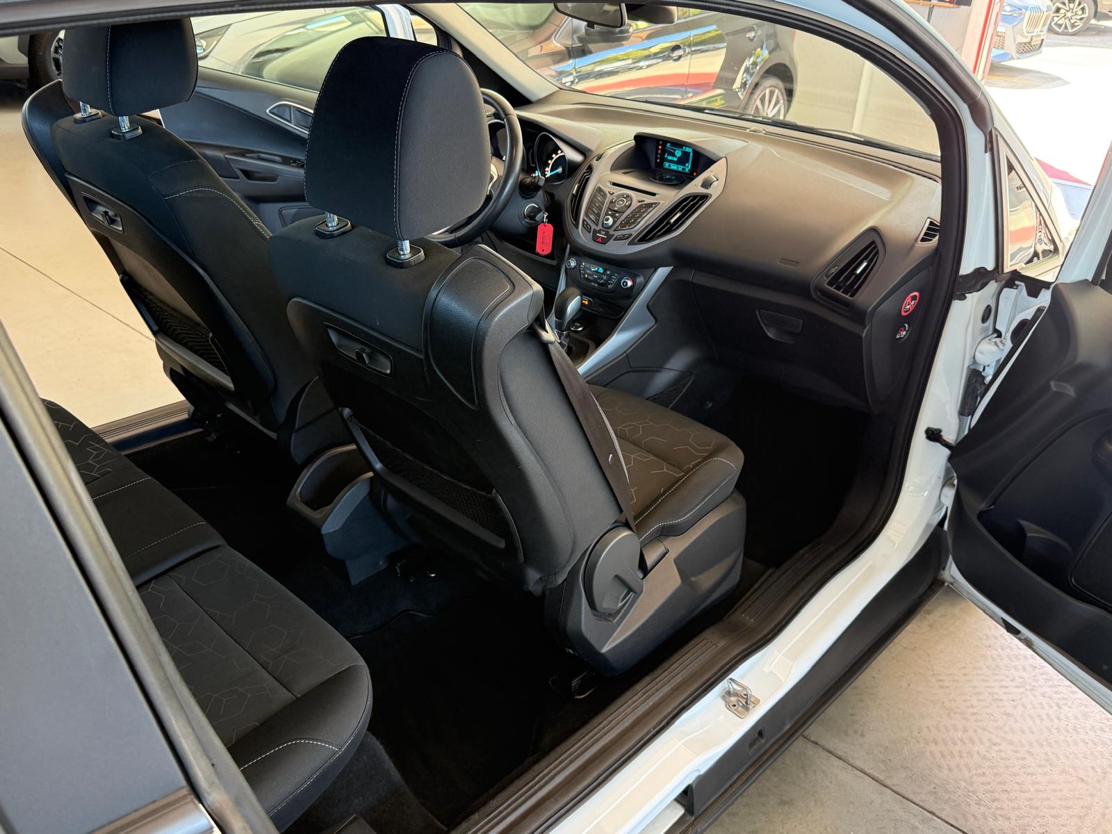 FORD B-Max 1.6 Ti-VCT Trend PowerShift-image-21