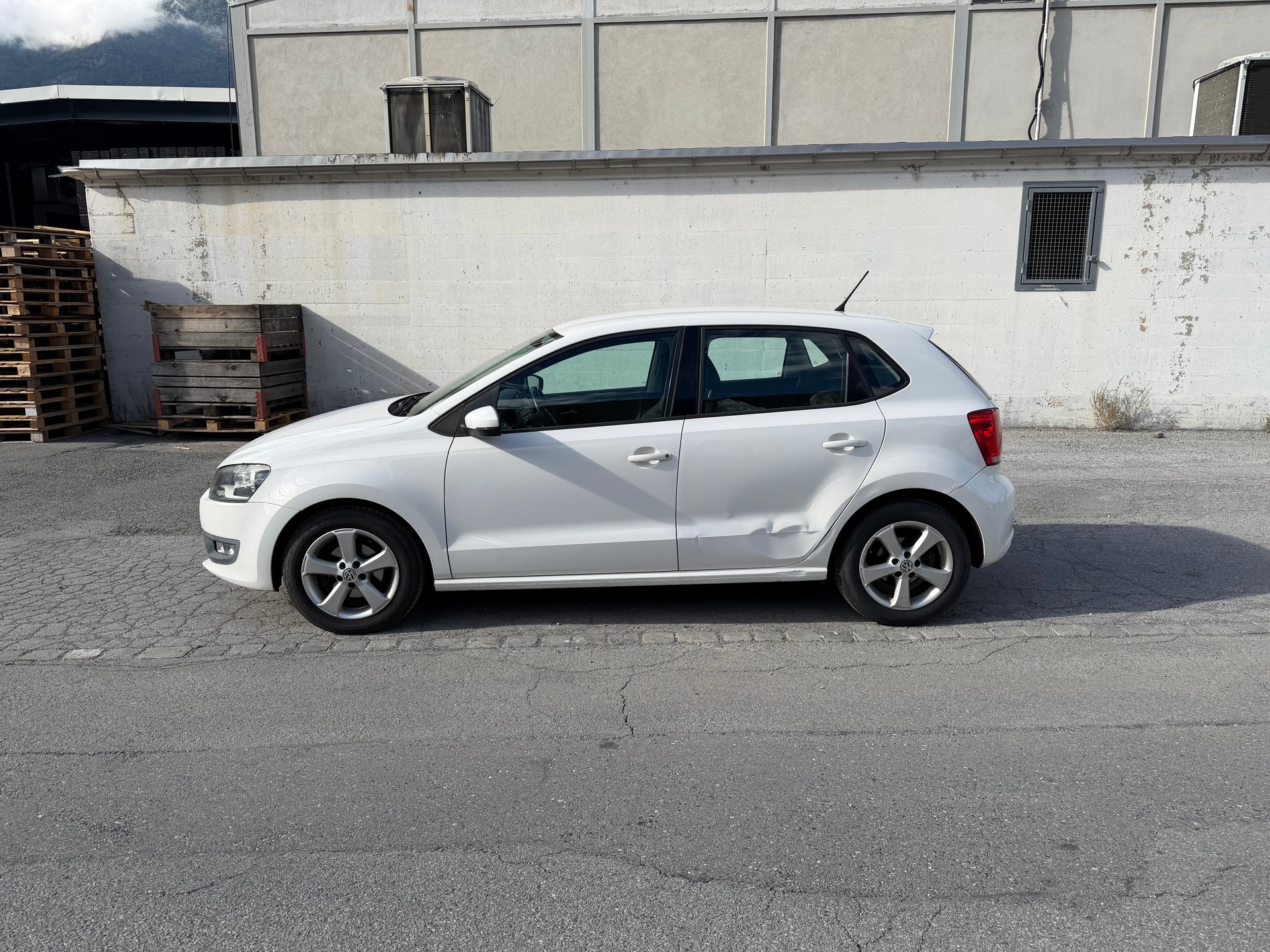 VW Polo 1.4 16V Highline-image-9