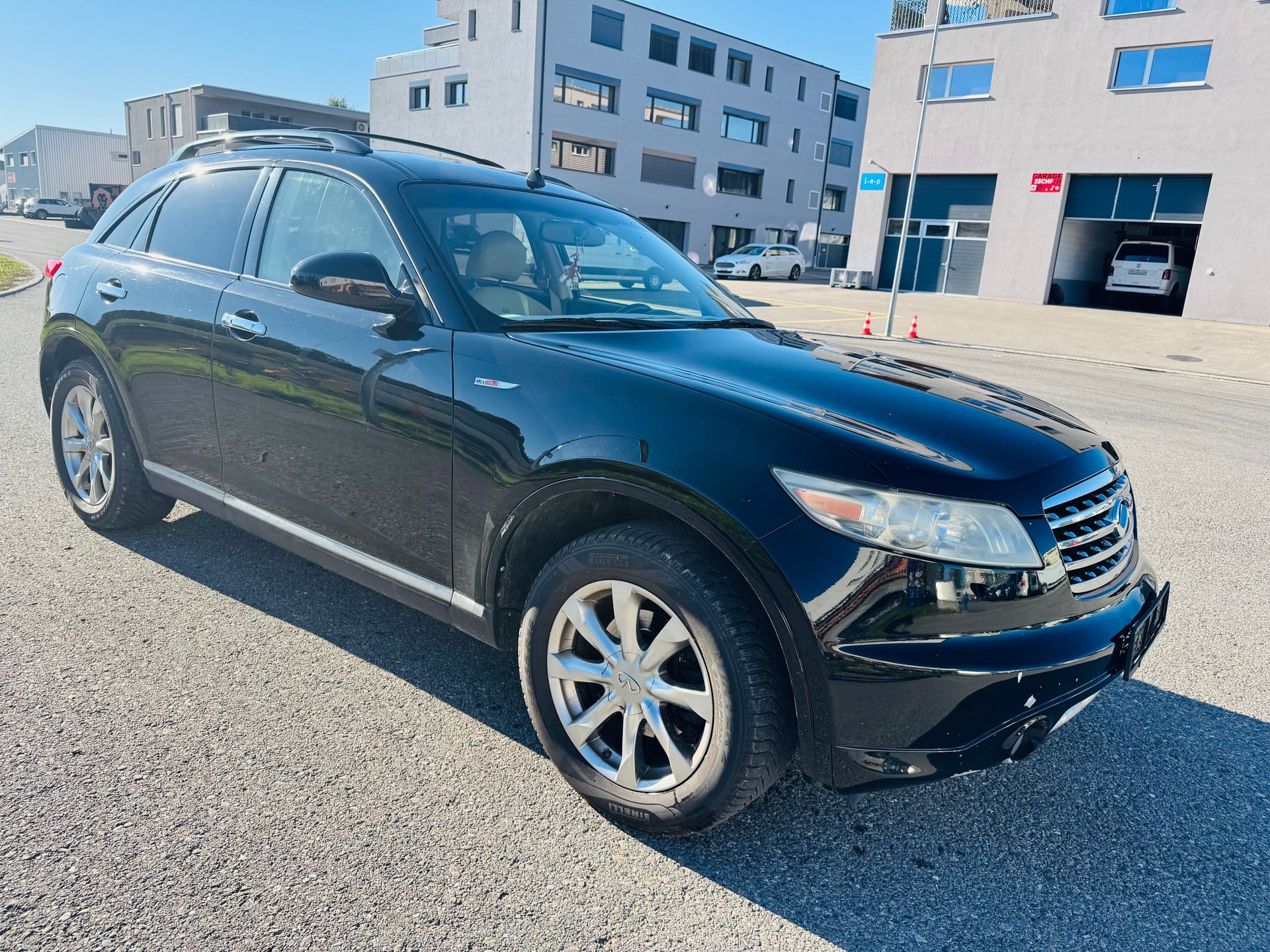 INFINITI 35-image-2