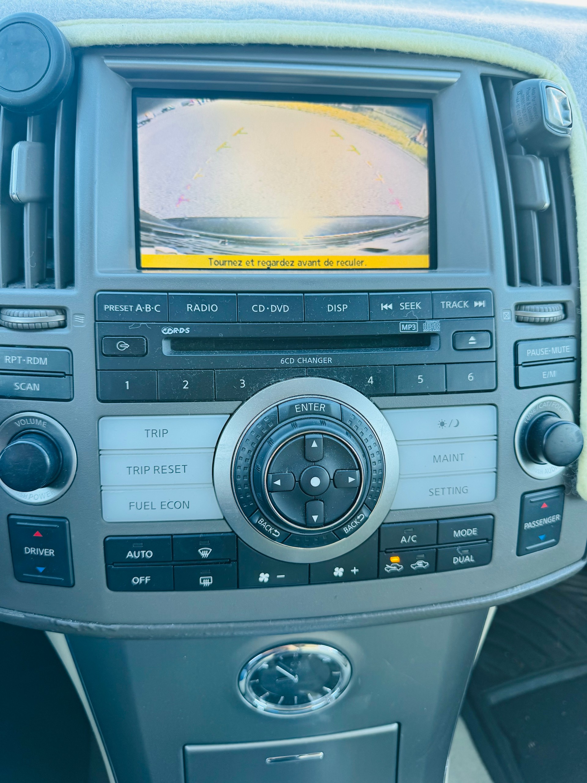 INFINITI 35-image-10