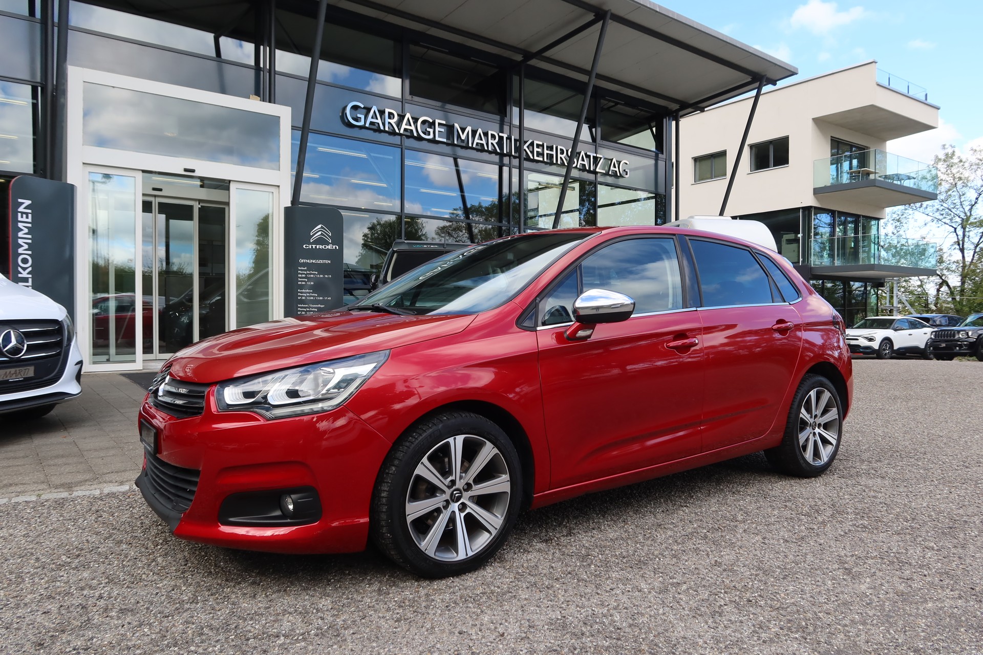 CITROEN C4 1.2 Pure Tech Feel Ed.-image-1